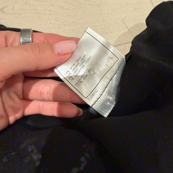 Chanel 2004 A tweed set blazer and pants - Picture 3 of 9